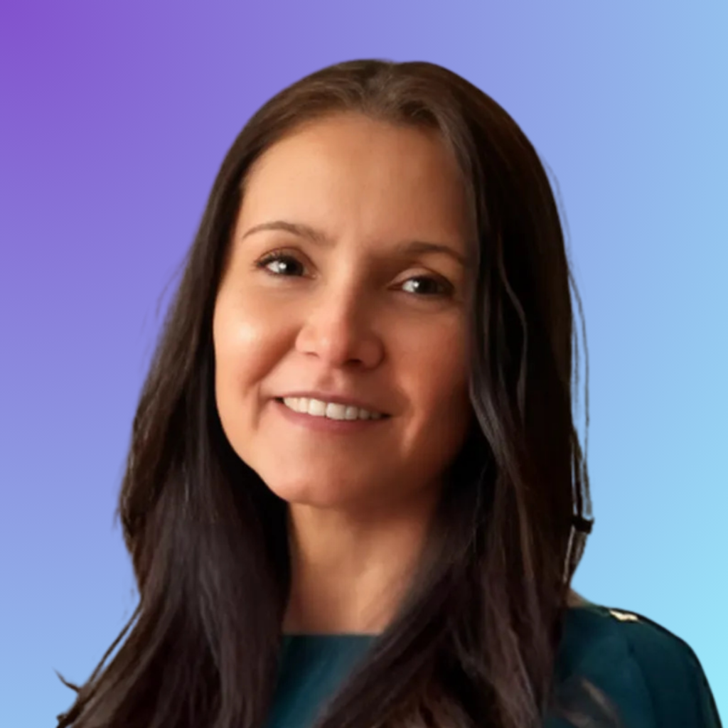 Smiling portrait of a Senior Loan Officer specializing in personalized mortgage solutions for first-time buyers and refinancing homeowners.