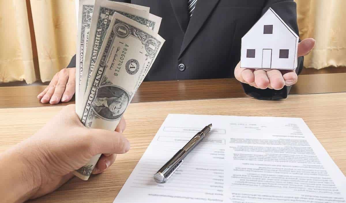 Common Myths About FHA and Conventional Loans